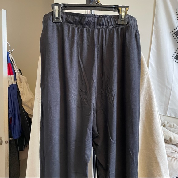 Nike DRI-FIT Womens Black Training Trousers - Picture 2 of 7